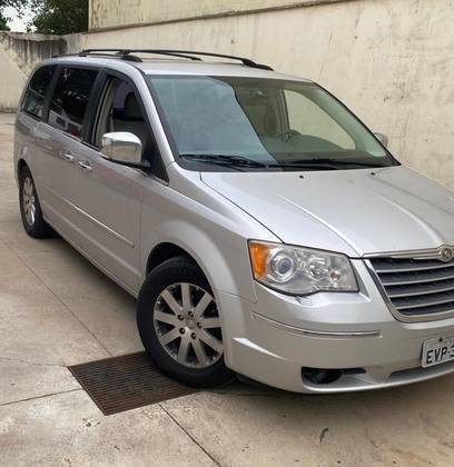 CHRYSLER TOWN & COUNTRY 3.8 LIMITED V6 12V GASOLINA 4P AUTOMÁTICO